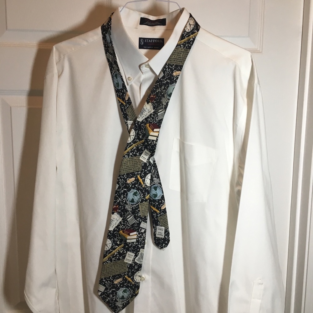 Roundtree & Yorke Handmade 100% Silk School Tie